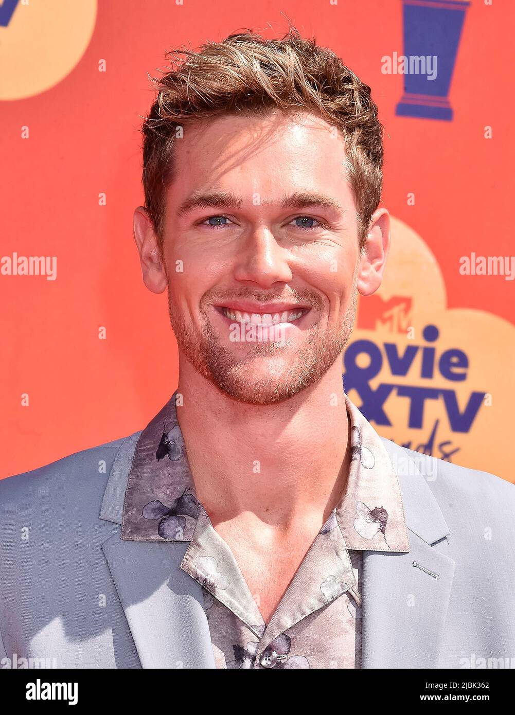 Taylor John Smith nimmt am 05. Juni 2022 an den MTV Movie and TV Awards 2022 im Barker Hangar in Santa Monica, Los Angeles, USA, Teil. Stockfoto
