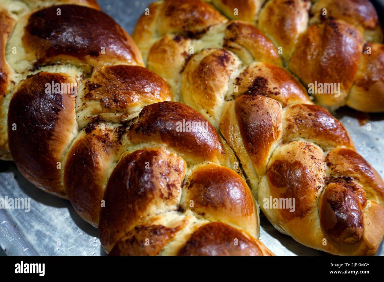 Donut Detail handgemachte hausgemachte Speisen auf Tablett - Rosca Caseira Stockfoto
