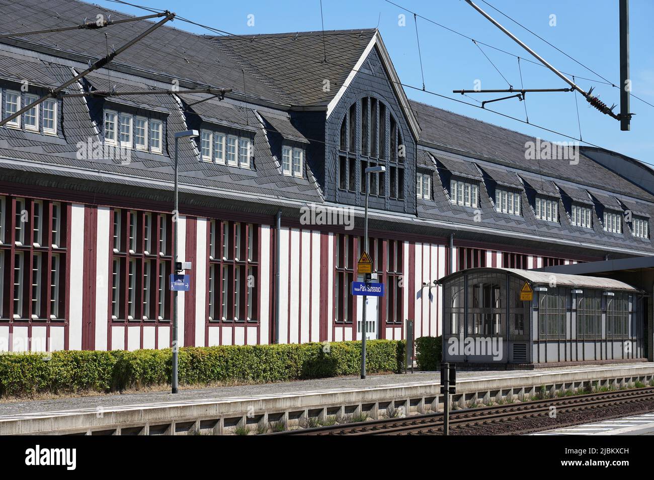 Potsdam Deutschland 03 Juni 2022 Der Historische Kaiserbahnhof Am potsdam-deutschland-03-juni-2022-der-historische-kaiserbahnhof-am
