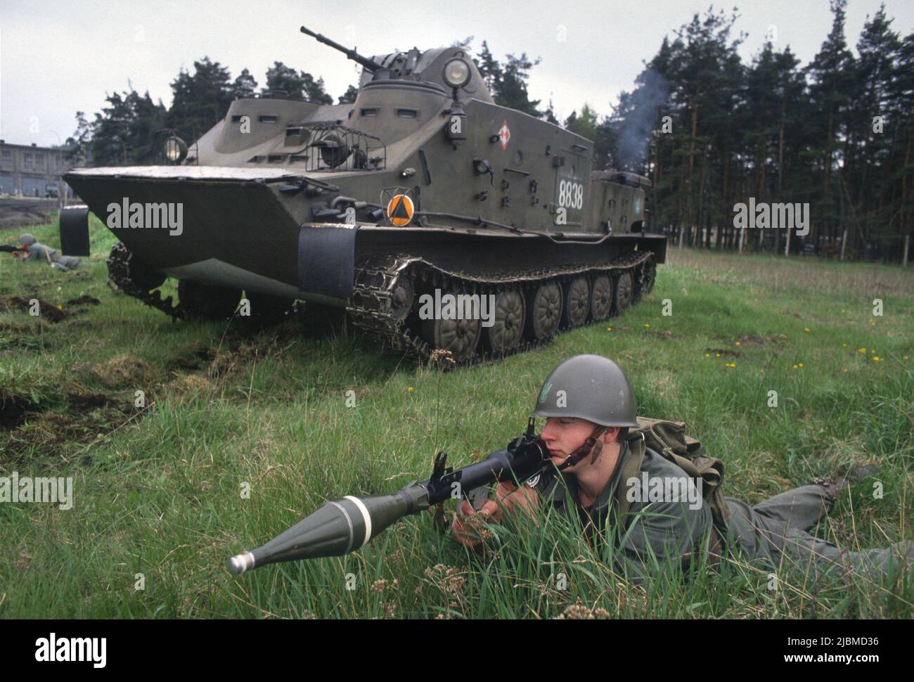 - Polnische Armee, amphibische Infanteriedivision von Lebork, gepanzertes Fahrzeug OT 72 C - Forze Armate Polacche, divisione fanteria anfibia di Lebork. Veicolo corazzati OT 72 C Stockfoto
