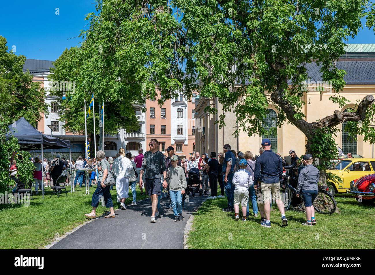 Feier des schwedischen Nationaltages im Olai Park von Norrkoping am 6. Juni 2022. Stockfoto