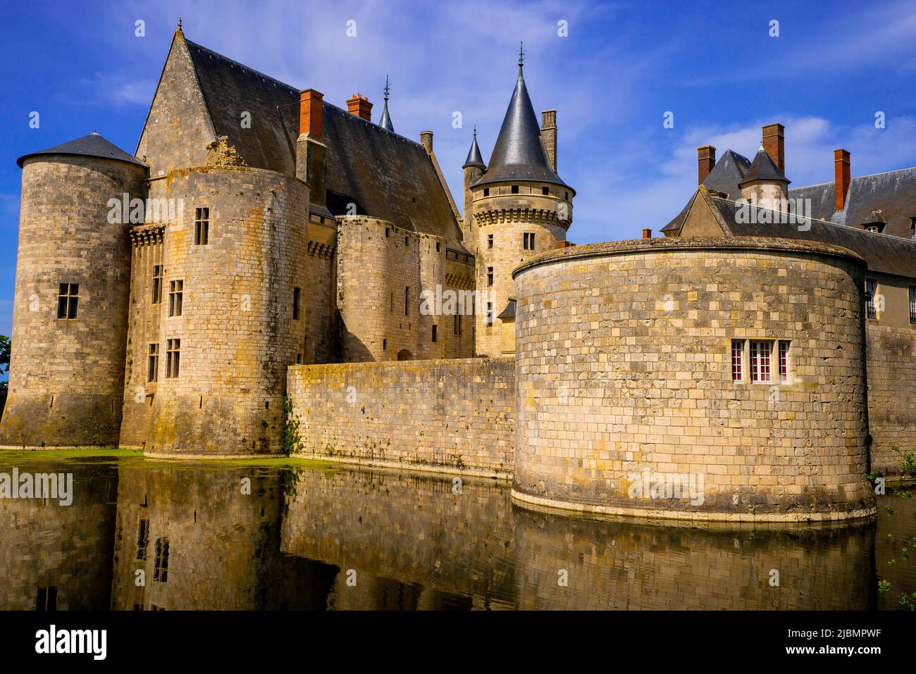 Chateau de Sully-sur-Loire, eines der Schlösser des Loire-Tals in Frankreich, Département Loiret, Centre-Val de Loire, Frankreich. Das Schloss von Sully Sur Loi Stockfoto