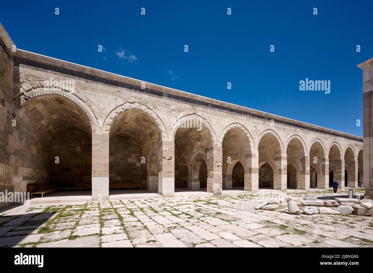 Innenhof des Sultan Han, traditionelle Karawanserei, Sultanhanı Kervansaray, Aksaray, Türkei Stockfoto