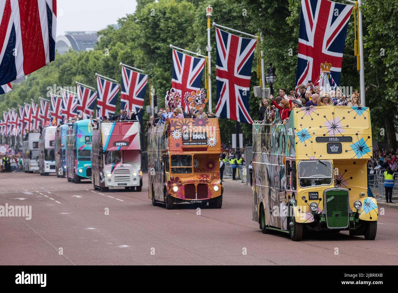 Der Platinum Jubilee Pageant fand am Sonntag, den 5. Juni 2022, in der Nähe des Buckingham Palace statt, als Teil der Platinum Jubilee-Feiern von Königin Elizabeth II. Stockfoto