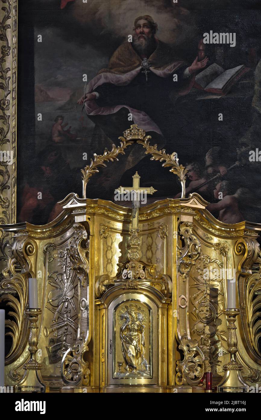 Frankreich, Haut Rhin, Fessenheim, Kirche Sainte Colombe, Chor, Altar, Tabernakel Stockfoto