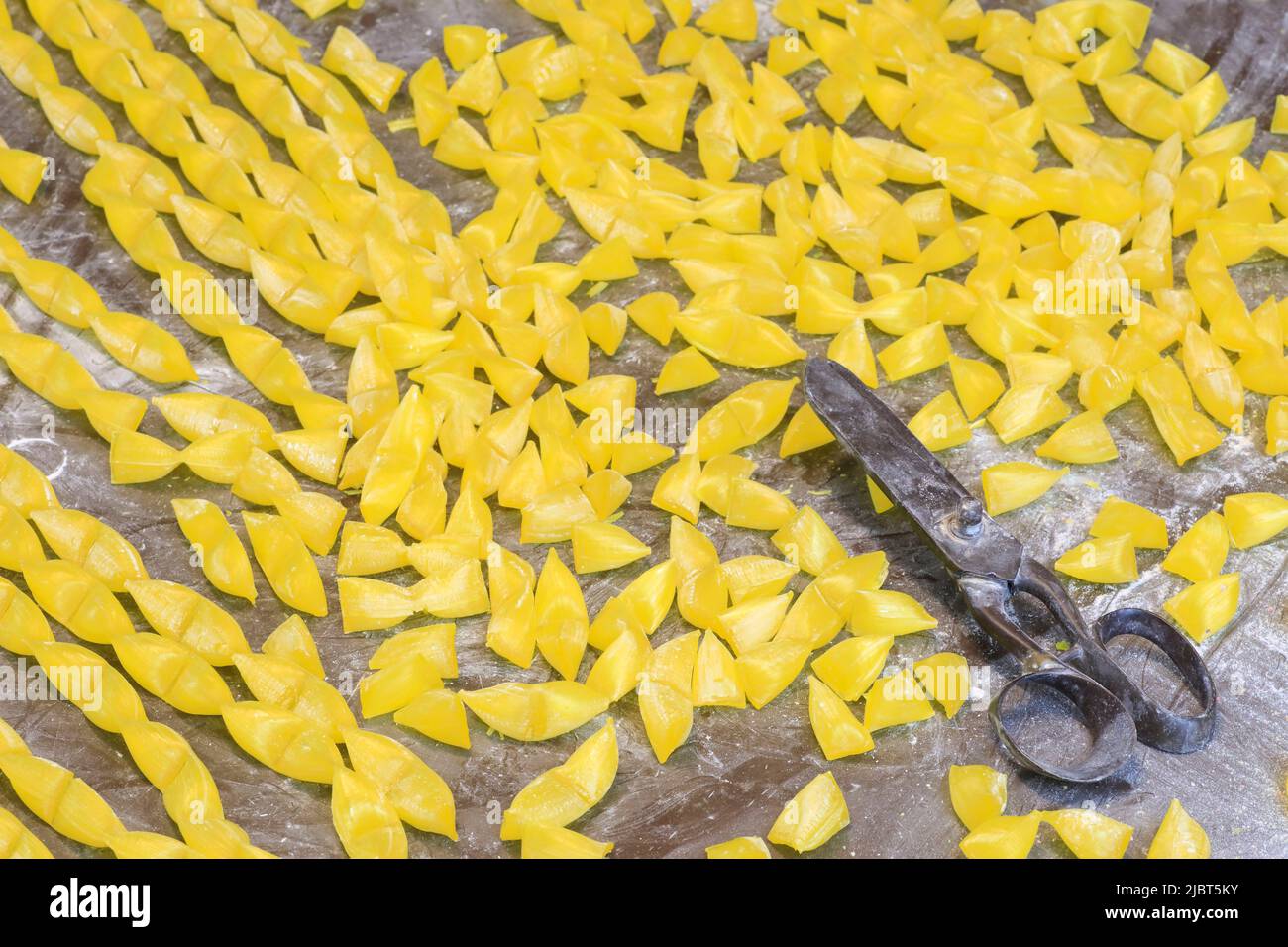 Frankreich, Loire Atlantique, Nantes, Geschäft Debotte Gautier, Herstellung von Nantes-Berlingots (Zitronengeschmack) Stockfoto
