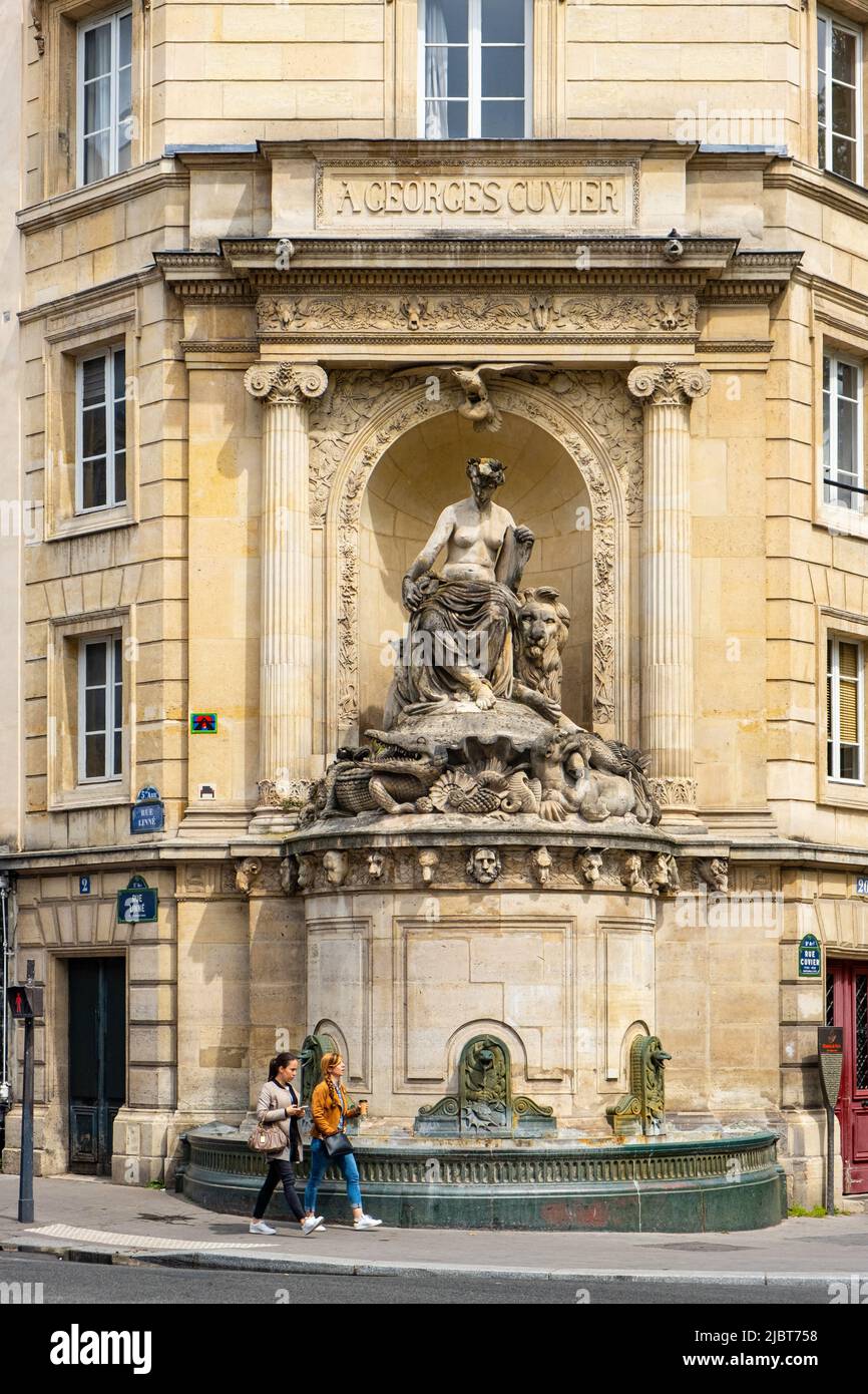 Frankreich, Paris, Fountain Cuvier Stockfoto