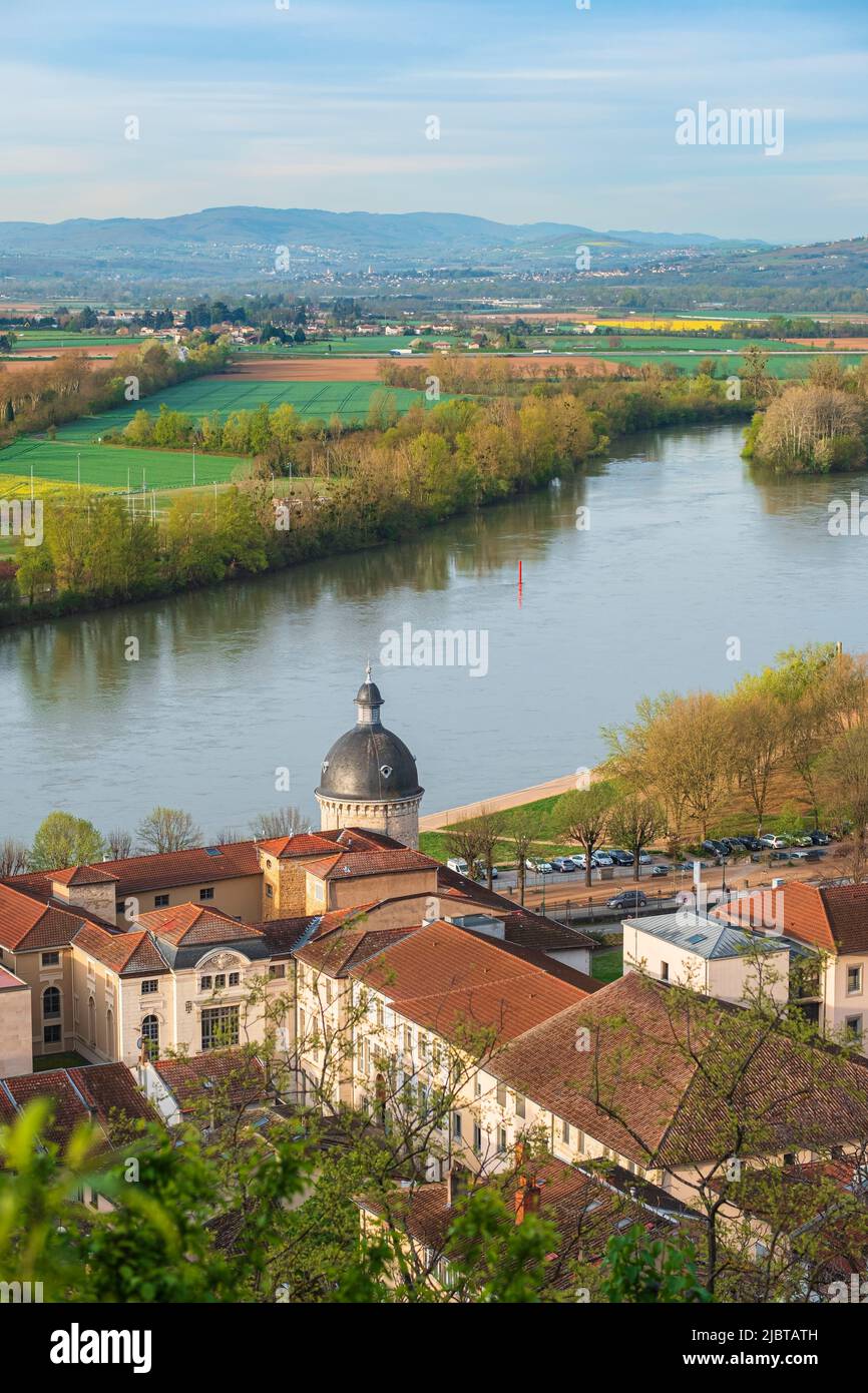 Frankreich, Ain, Trevoux, Montpensier Krankenhaus aus dem 17.. Jahrhundert am Ufer der Saone Stockfoto