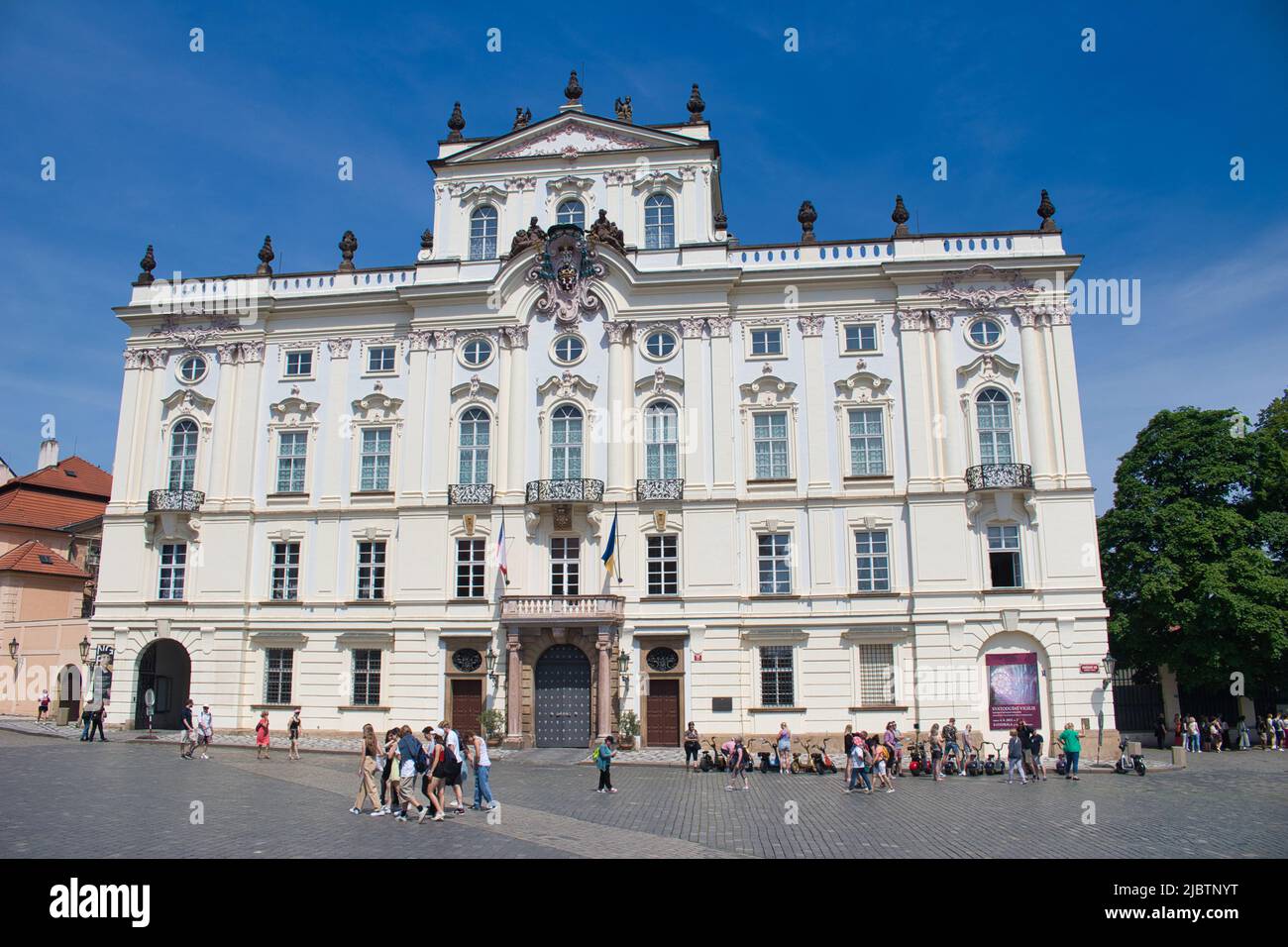 Erzbischöflicher Palast in Prag, Hradcany. Tschechische Republik. Stockfoto