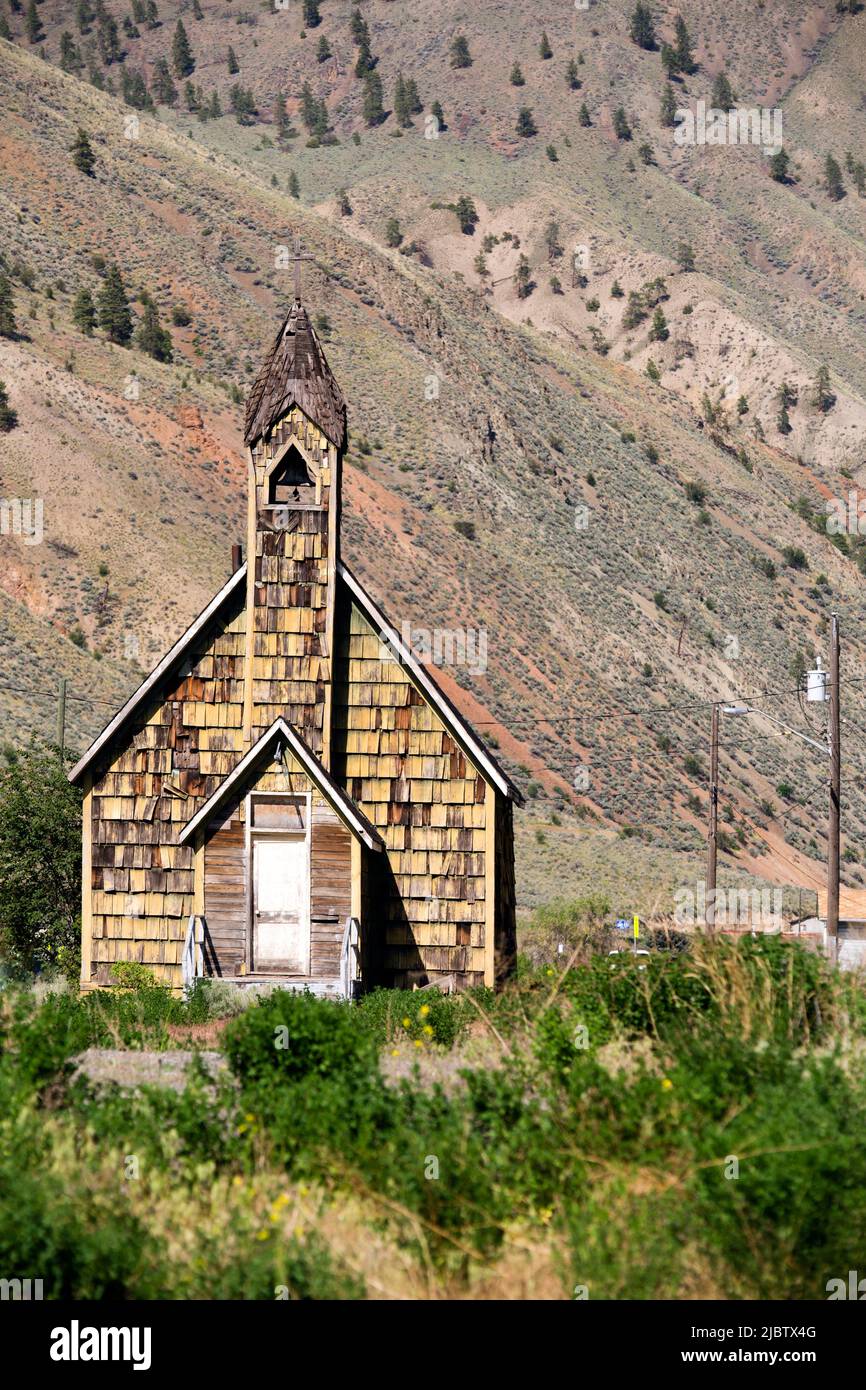 Nlak'pamux Kirche ist eine alte Anglikanische Kirche in Spences Bridge, British Columbia, Kanada. Die Kirche wird auch als St. Michael und alle Engel Kirche ein Stockfoto