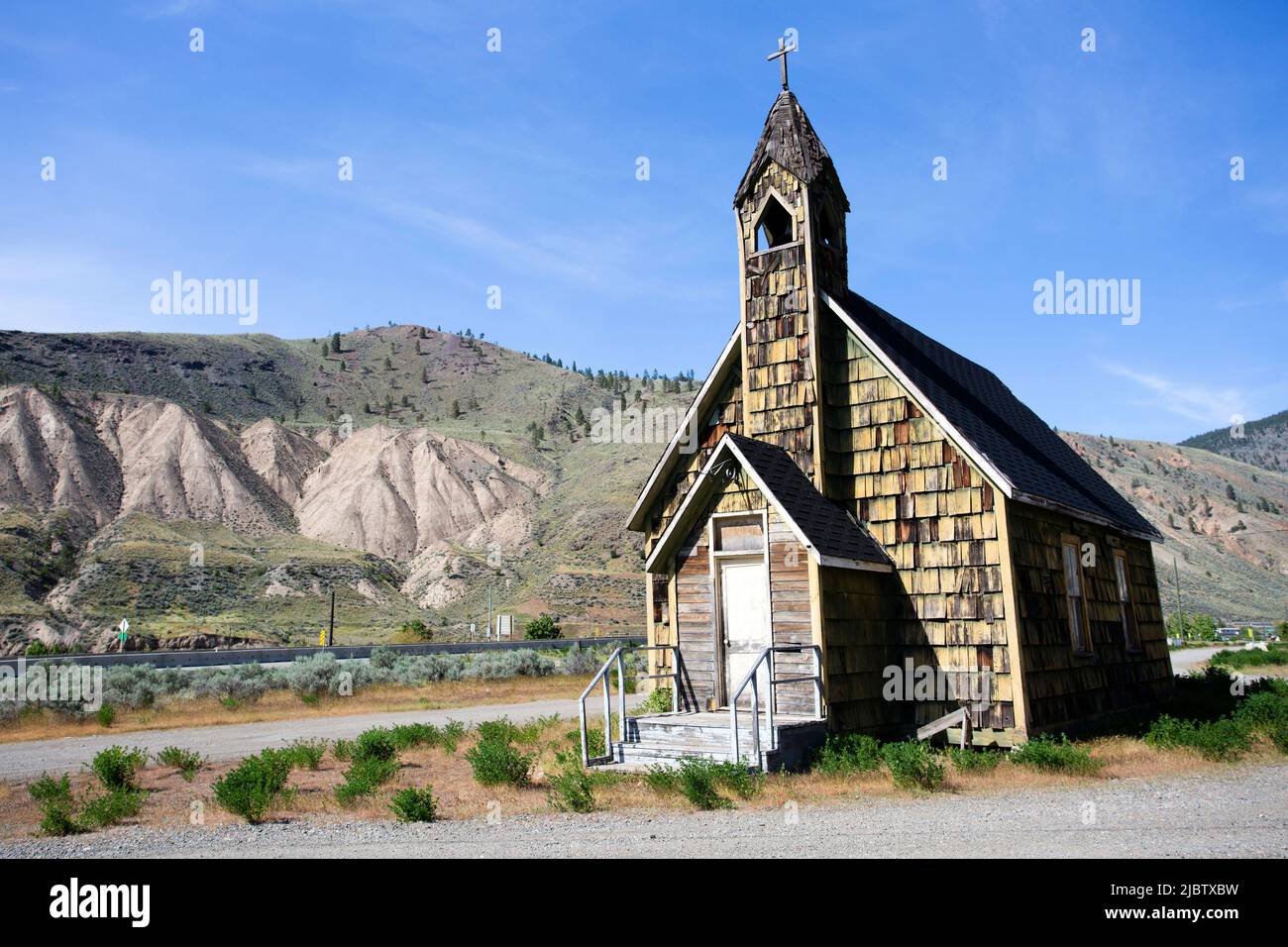 Nlak'pamux Kirche ist eine alte Anglikanische Kirche in Spences Bridge, British Columbia, Kanada. Die Kirche wird auch als St. Michael und alle Engel Kirche ein Stockfoto