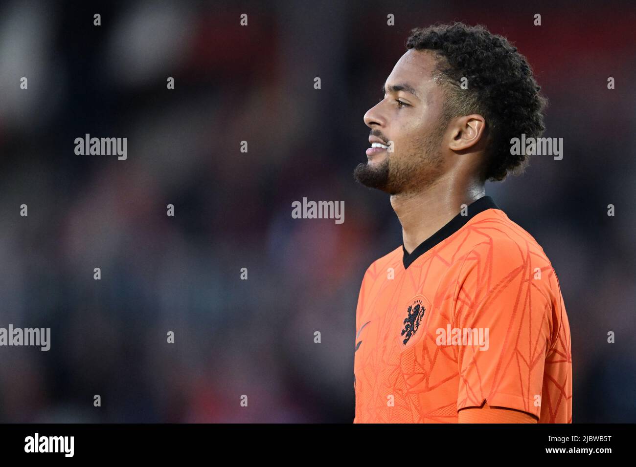 ALMERE - Devyne Rensch aus Holland U21 während des EM-Qualifying-Spiels in der Gruppe E zwischen den Niederlanden U21 und Gibraltar U21 im Yanmar-Stadion am 7. Juni 2022 in Almere, Niederlande. ANP GERRIT VAN COLOGNE Stockfoto