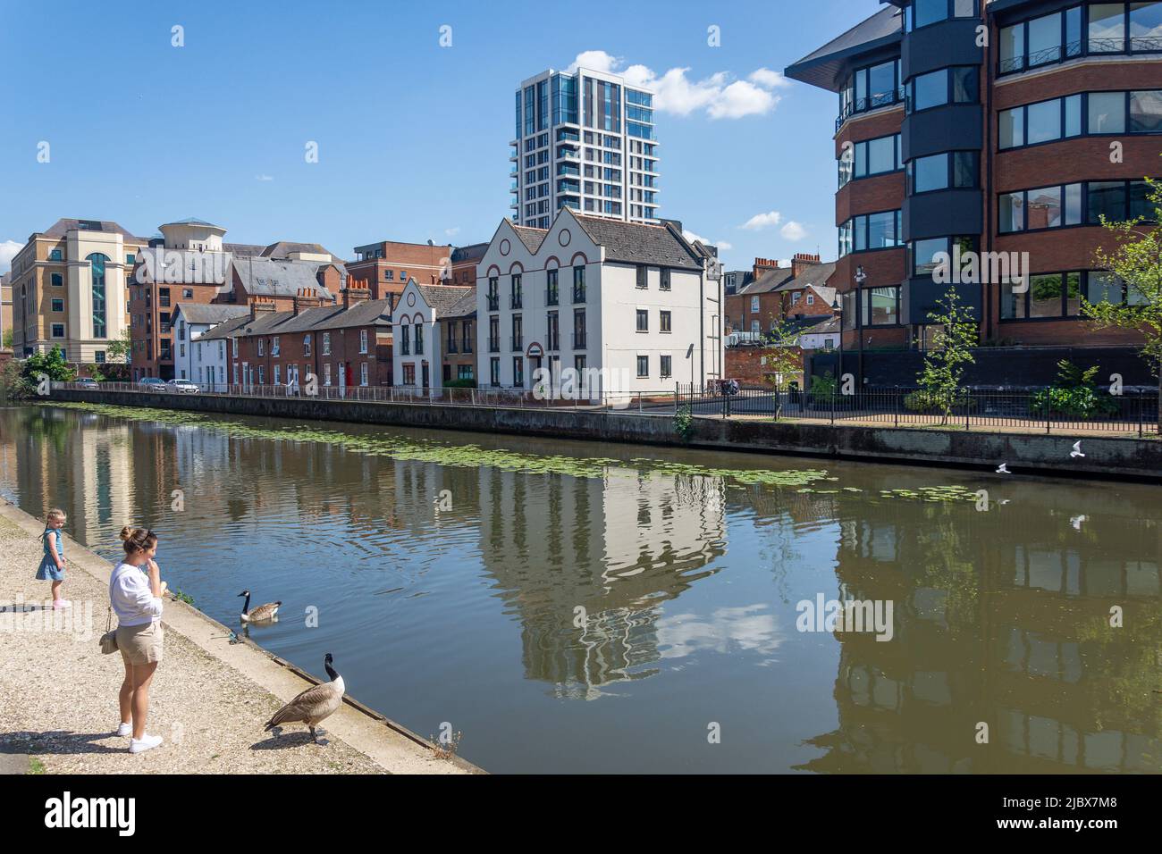 Abbey Wharf am Fluss Kennet, Reading Abbey, Abbey Quarter, Reading, England, Vereinigtes Königreich Stockfoto