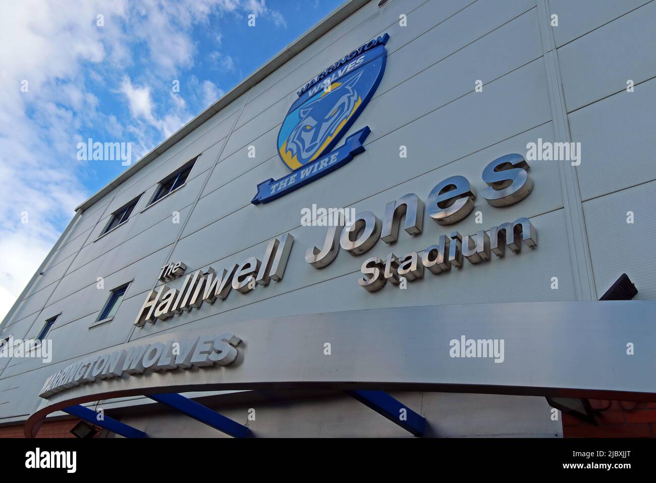 Das Halliwell Jones Stadium, Heimstadion des Warrington Wolves Rugby League Club, Konferenzzentrum, Mike Gregory Way, Warrington, England, WA2 7NE Stockfoto