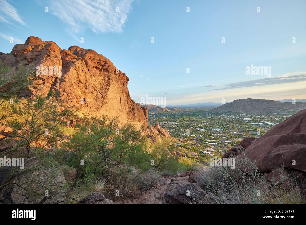 Blick auf Phoenix Arizona vom Camel Back Mountain Trail Stockfoto