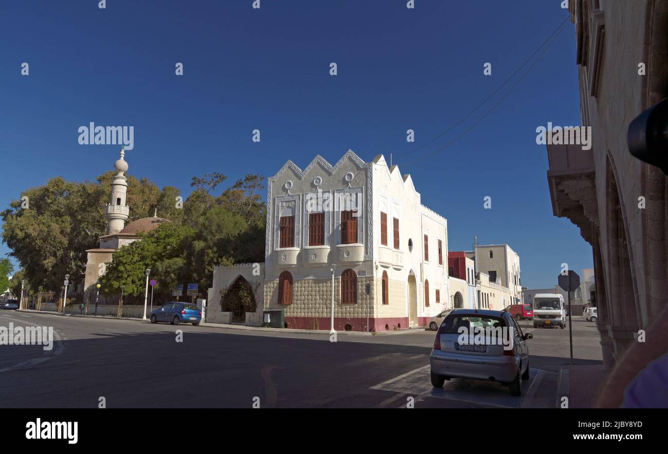 Villa Neo Chorio, Razionalismo-Stil - Mussolini-beeinflusster architektonischer Stil der 1930er Jahre. Italienischer Faschist. Rhodos-Stadt, Rhodos-Insel, Griechenland Stockfoto