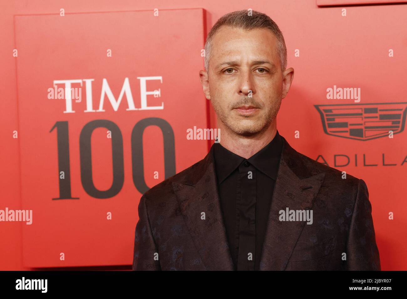 New York, Usa. 09.. Juni 2022. Jeremy Strong kommt auf dem roten Teppich bei der Gala 2022 TIME100 am Mittwoch, den 8. Juni 2022 in New York City an. Foto von John Angelillo/UPI Credit: UPI/Alamy Live News Stockfoto