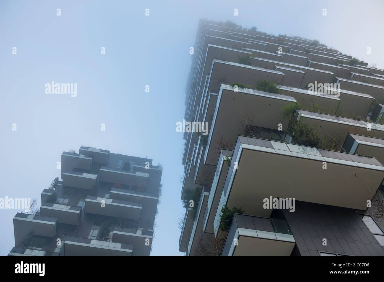 Wolkenkratzer in Porta Nuova und Bosco Verticale in Mailand, Lombardei in Italien. Stockfoto