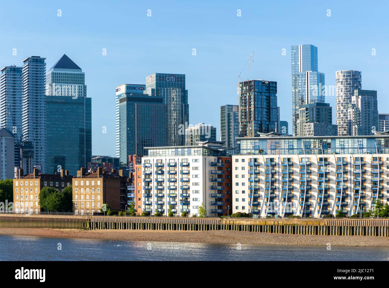 Hochhäuser Wohnungen, Büros, Banken, Canary Wharf, Isle of Dogs, Docklands, London, England, Großbritannien Stockfoto