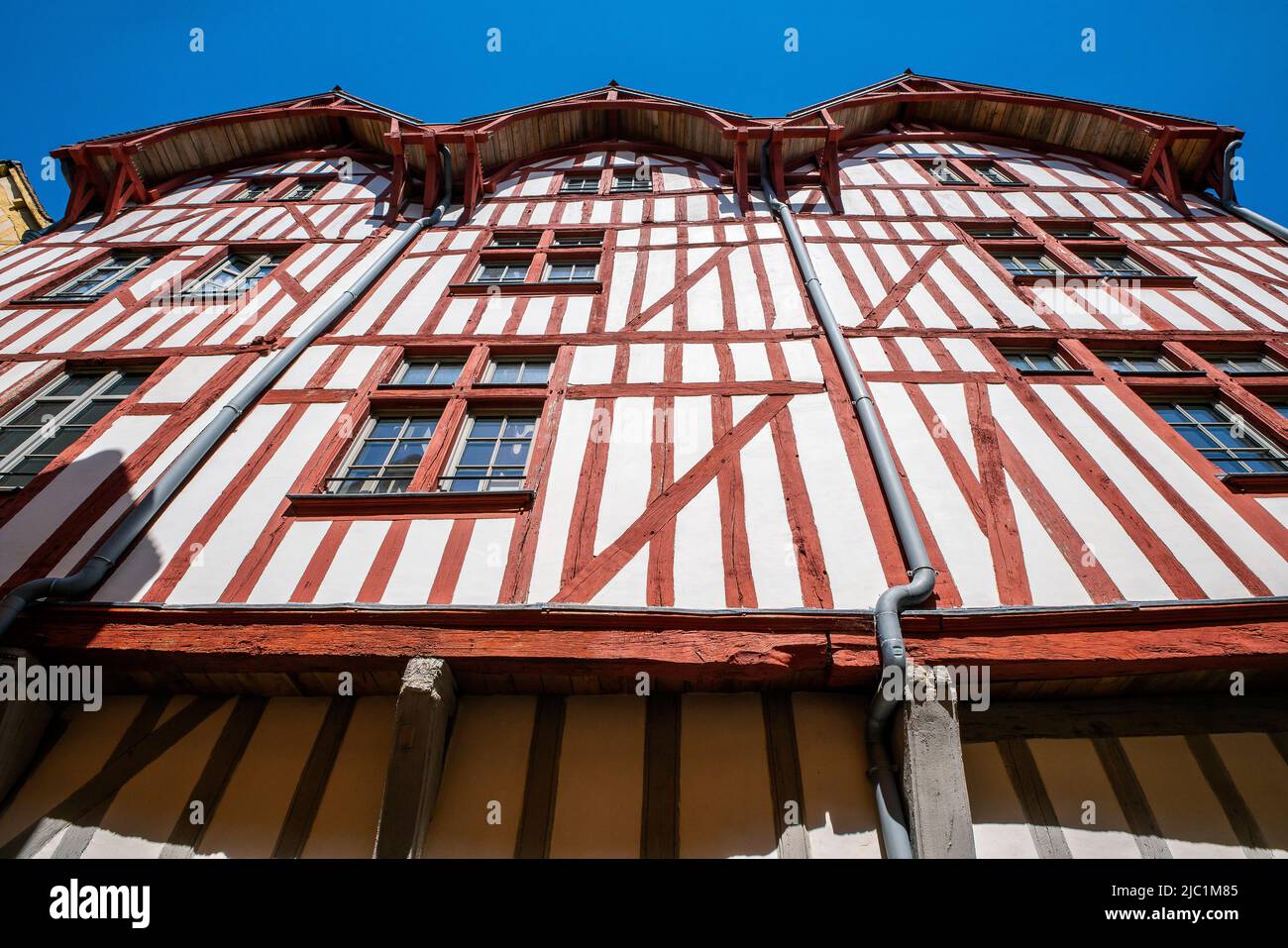 Traditionelle Fachwerkhäuser in Troyes, Aube, Champagne-Ardenne, Frankreich. Stockfoto