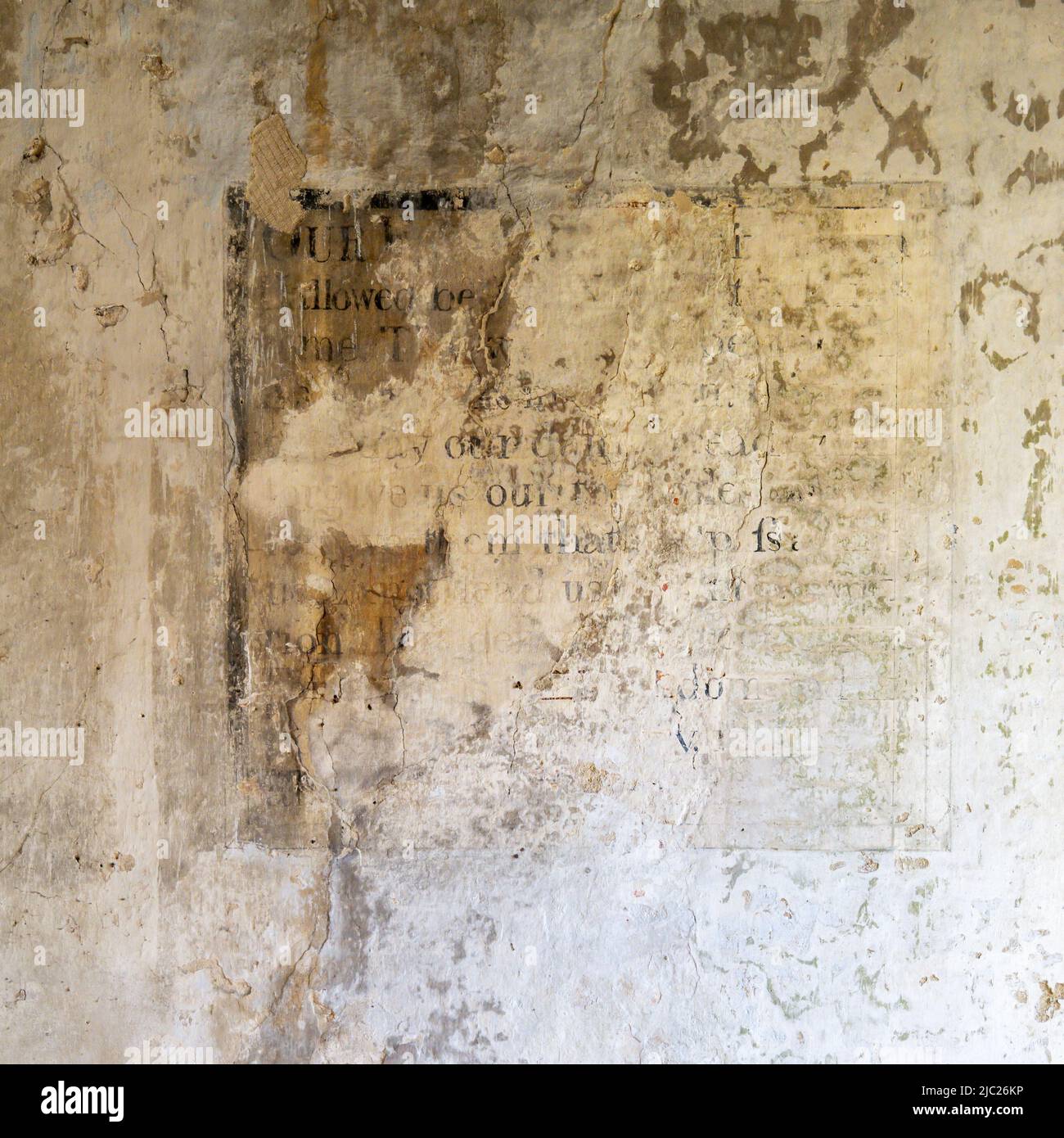 Alte Wandkunst, Lord's Prayer, in der St. John the Baptist Kirche in Inglesham, Wiltshire, einer alten, nicht modernisierten kleinen Kirche in der Nähe von Lechlade, Großbritannien. Stockfoto