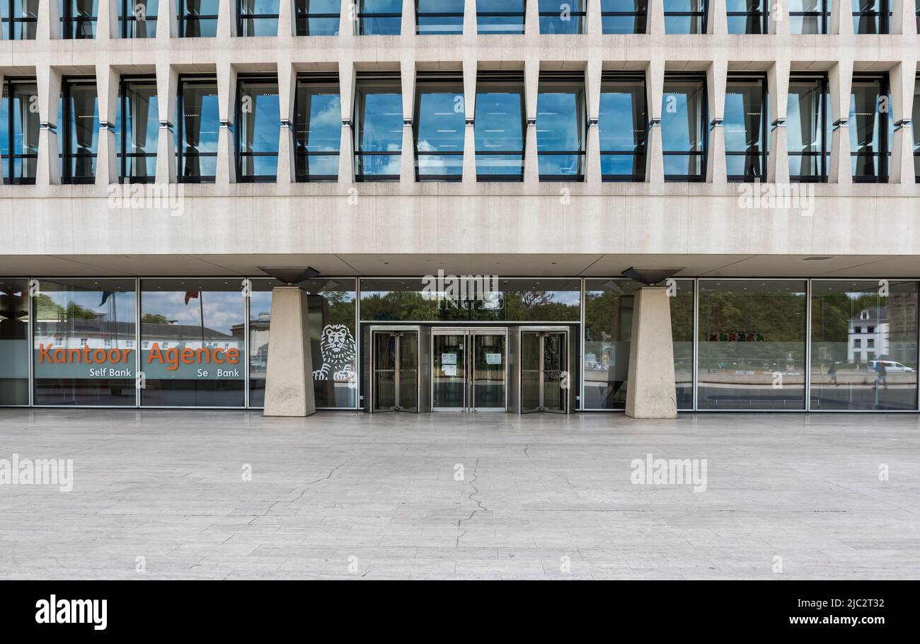 Ixelles, Region Brüssel-Hauptstadt - Belgien - 06 22 2020 Hauptsitz der ING Bank- und Versicherungsgesellschaft Stockfoto