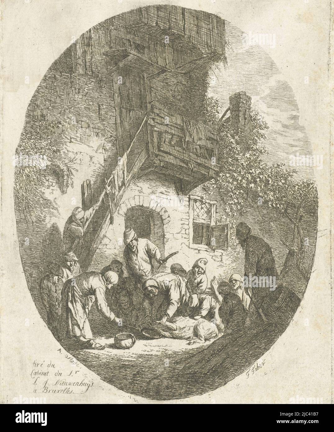 Vor einem Haus beobachtet eine Gruppe von Menschen die Schlachtung eines Schweins, Schlachtszene, Druckerei: Frédéric Théodore Faber, (auf Objekt erwähnt), Adriaen van Ostade, (auf Objekt erwähnt), unbekannt: L. J. Nieuwenhuys, (auf Objekt erwähnt), Druckerei: Brüssel, Haarlem, unbekannt: Brüssel, 1806, Papier, Radierung, H 196 mm × B 155 mm Stockfoto
