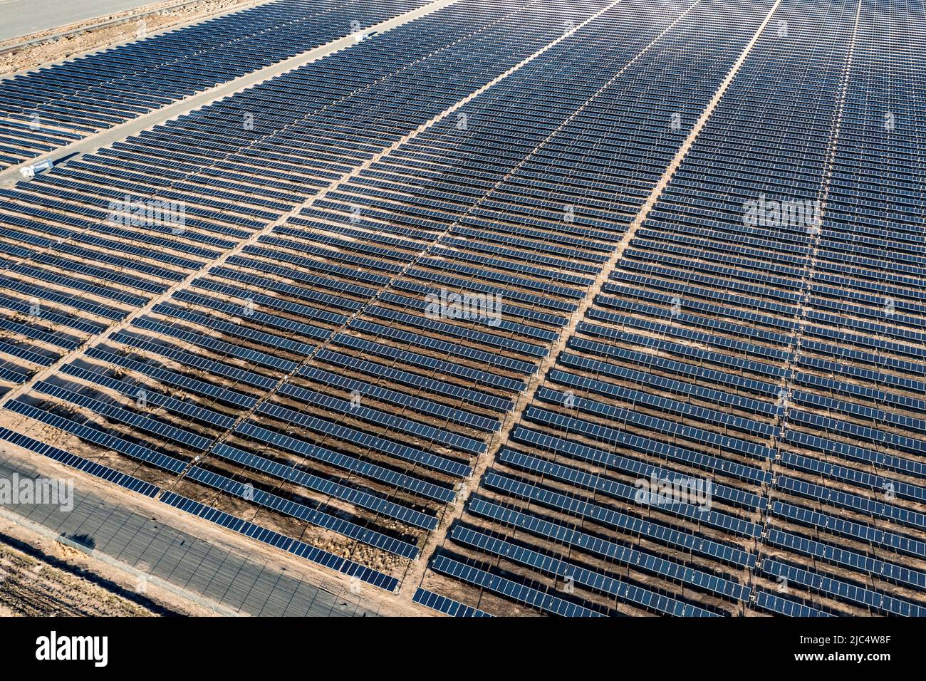 Das Solarprojekt Escalante ist eine 240 MW Photovoltaik-Anlage in der Nähe von Milford, Utah. Stockfoto