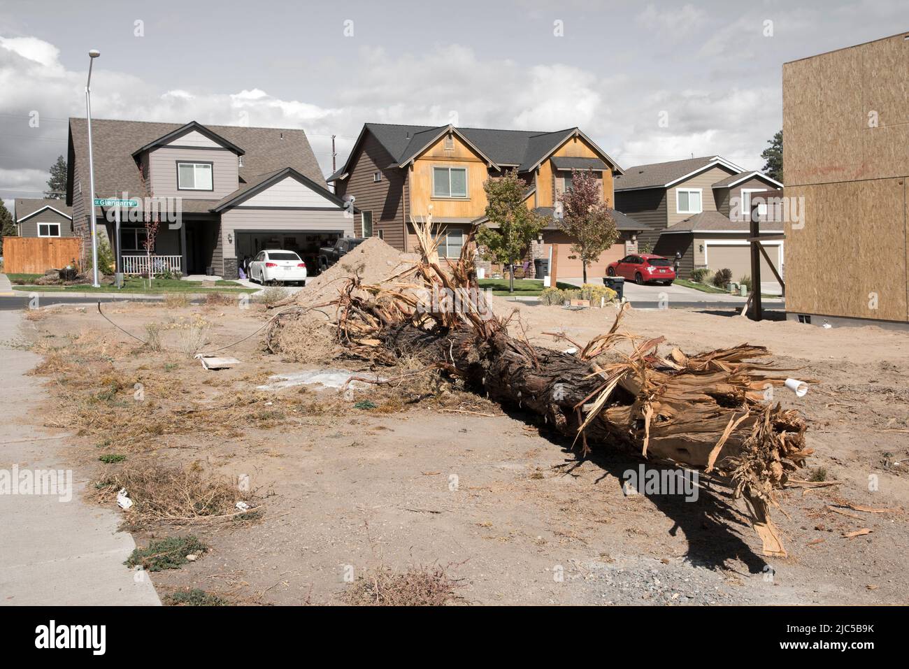 USA, Oregon, New Bend, Reed Market RD and SE 5. Street, 2016 *** Local Caption *** USA, Oregon, New Bend, Franklin Ave, House, Nachbarschaft, amerika Stockfoto