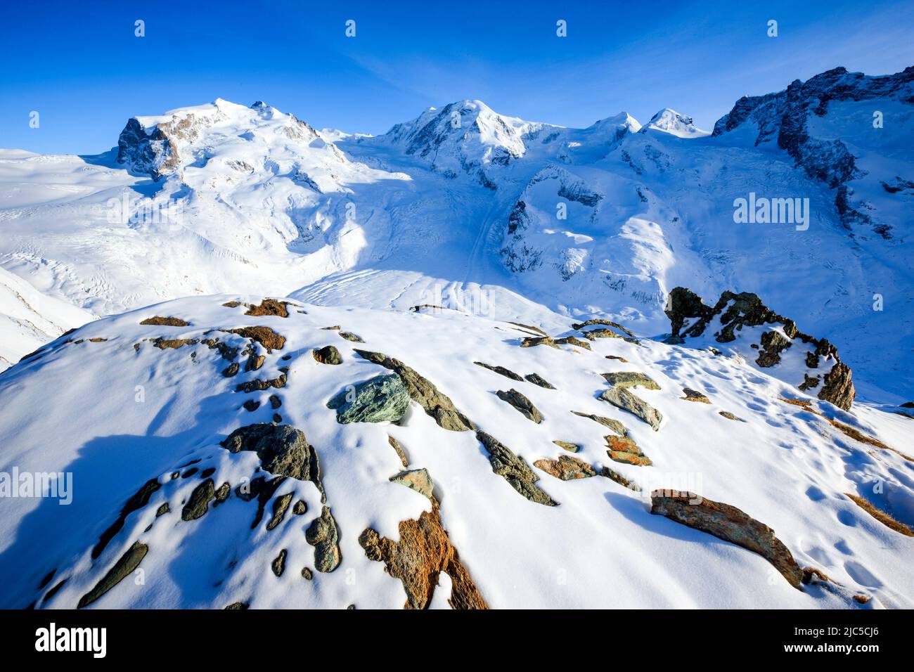 Monte Rosa - 4633 m, Dufourspitze -4634m, Liskamm - 4527m, Wallis, Schweiz *** Ortsüberschrift *** die Alpen, Alpenpanorama, Aussicht, Berg, Berge Stockfoto