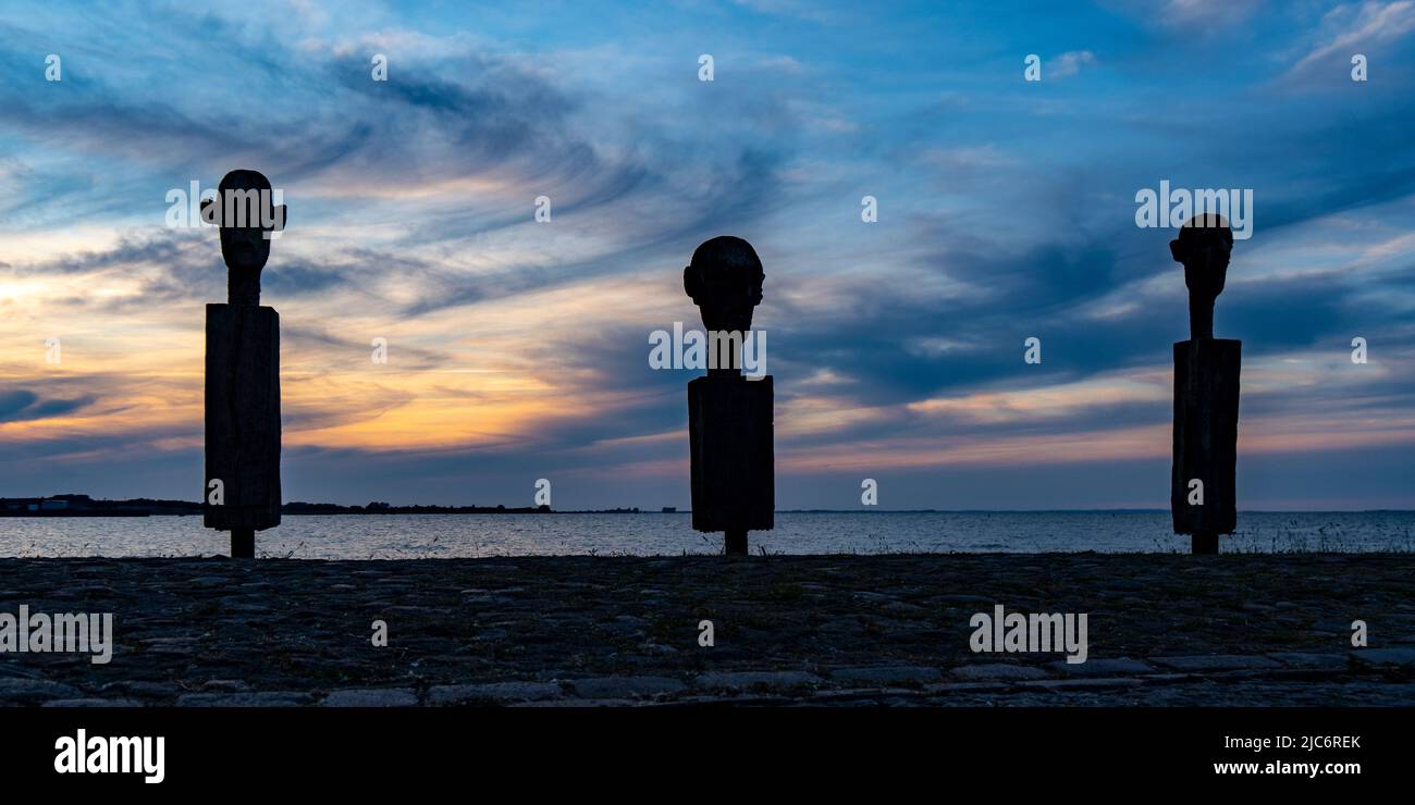 Die drei Weisen, Holzköpfe, Wiecker Mole, Utkiek Greifswald, ostsee Stockfoto