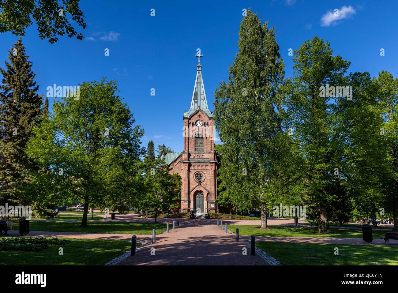 Kirche von Jyväskylä an einem hellen Sommertag Stockfoto