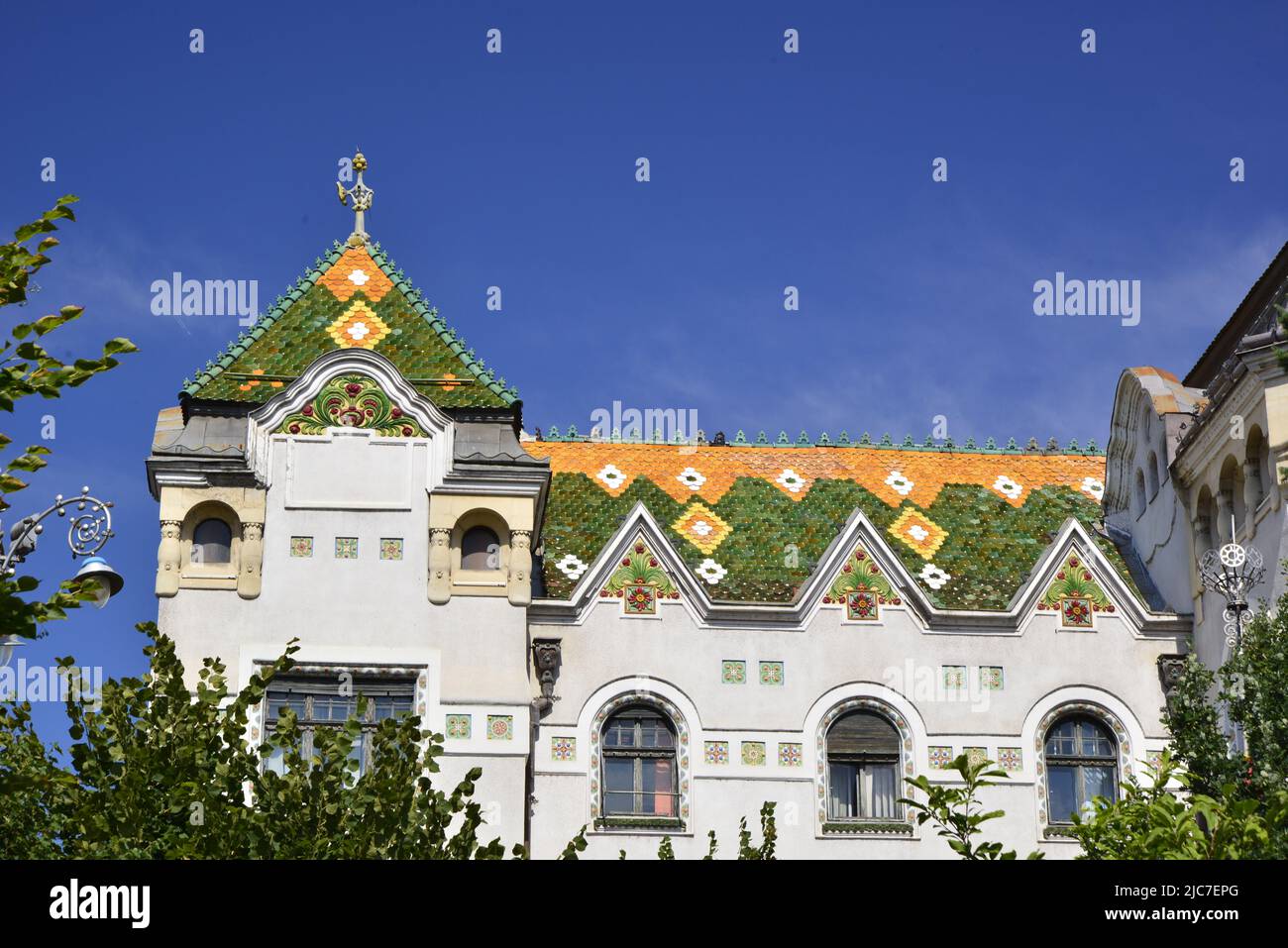 Architektur und Dach des Kreissitzes Stockfoto