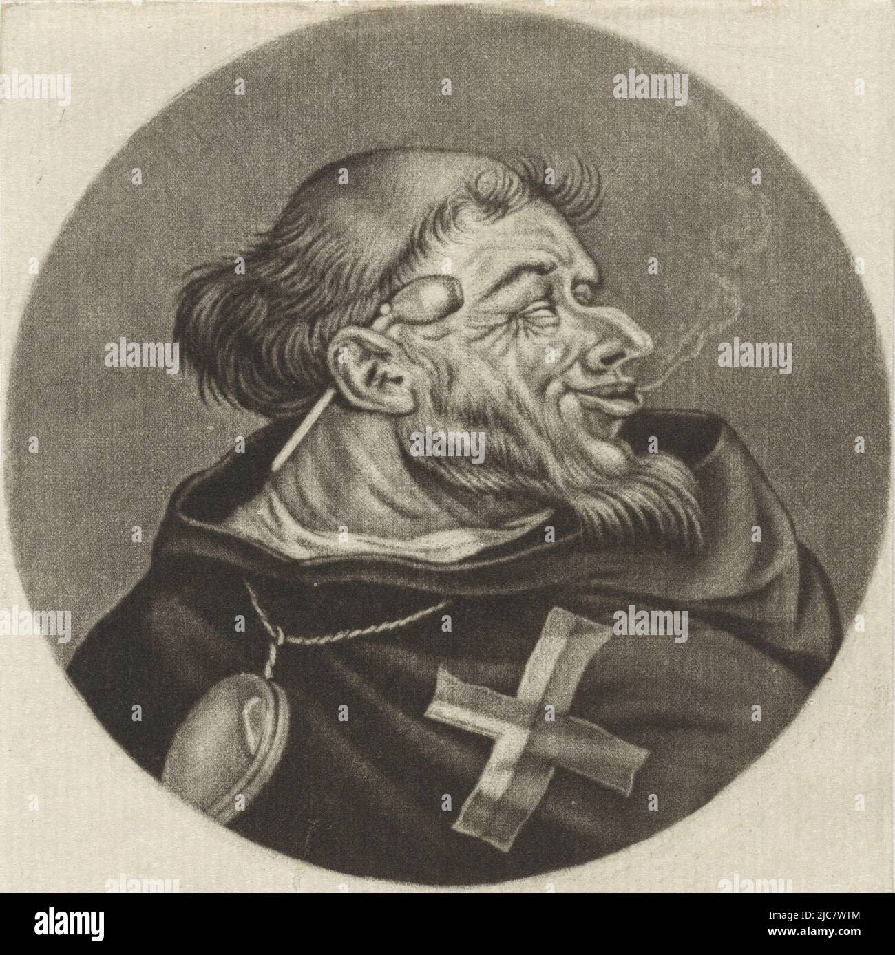 Ein Mönch mit einer Pfeife hinter seinem Ohr. Aus seinem Mund kommt eine Rauchwolke. Der Druck ist Teil einer Serie mit Karikaturen des französischen Klerus unter Ludwig XIV., Mönch mit Pfeife Le Pere Thomas Karikaturen über den französischen Klerus unter Ludwig XIV., (A) Renversement de la Moral Chr, Druckerei: Jacob Gole, intermediärer Zeichner: Cornelis Dusart, 1670 - 1724 und/oder 1693 - 1700, Papier, Gravur, H 115 mm × B 90 mm Stockfoto