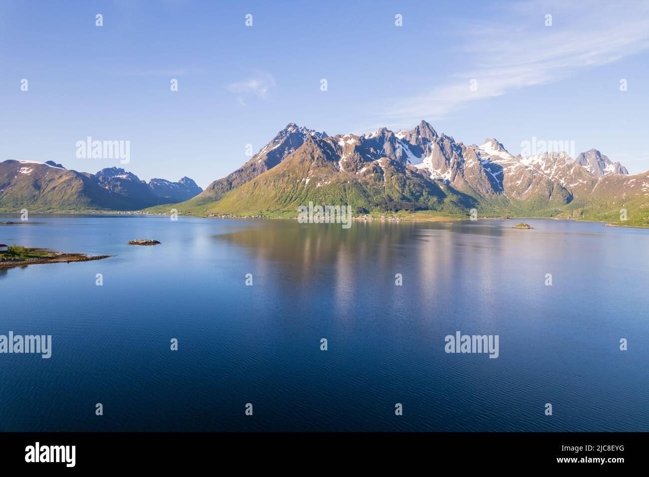 Luftaufnahme der Lofoten-Inseln in Nordnorwegen Stockfoto