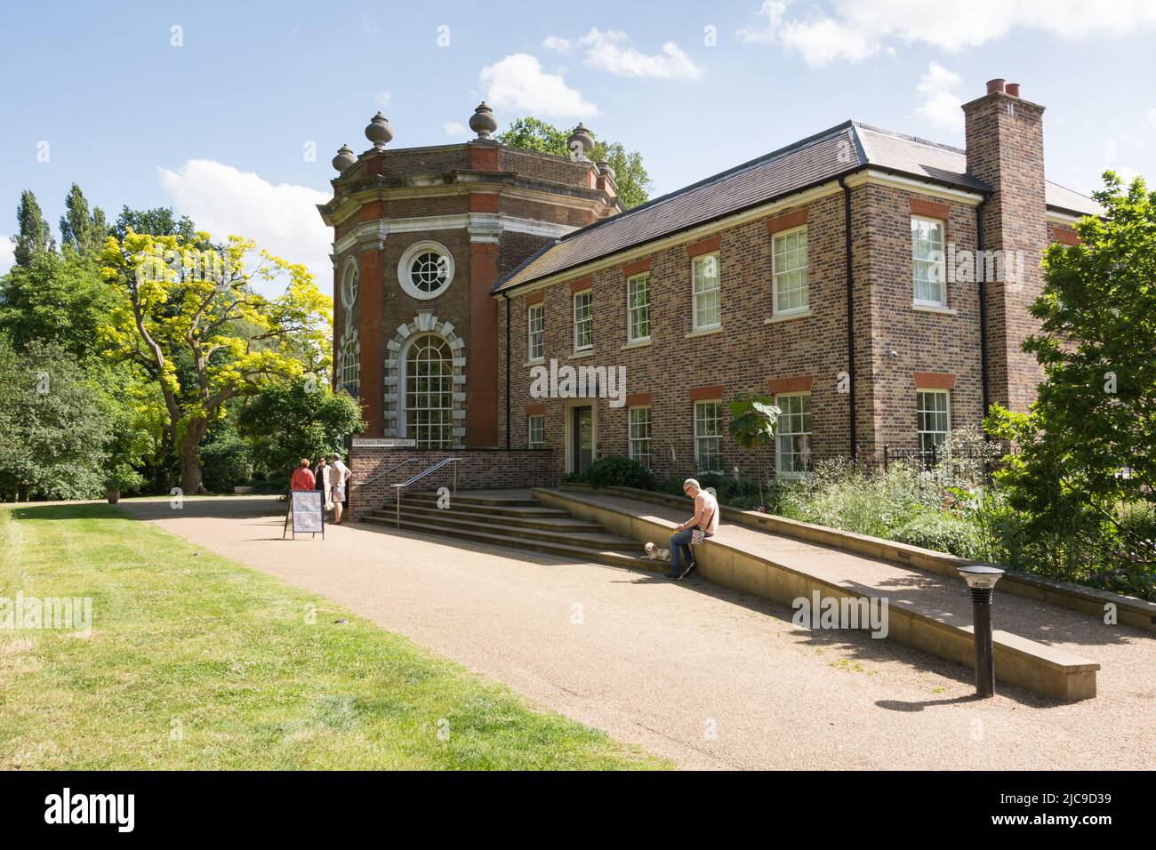 Eine von der National Lottery finanzierte und vollständig restaurierte Orleans House Gallery - eine palladianische Villa in Twickenham, Südwestlondon, England, Großbritannien Stockfoto