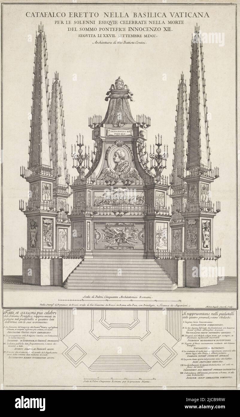 Begräbnisstätte genannt catafalque auf dem Druck für Papst Innozenz XII Querschnitt des Denkmals und erklärende Liste der Briefe im unteren Rand, Catafalco Innozenz XII Catafalco eretto nella Basilica Vaticana per le solenni esequie celebrate nella morte del sommo pontefice innocenzo XI , Druckerei: Michelangelo Specchi, (erwähnt auf Objekt), Giovanni Battista Contini, (erwähnt auf Objekt), Herausgeber: Domenico de'Rossi, (Auf Objekt genannt), Druckerei: Italien, Italien, Verlag: Rom, Vaticaanstad, 1694 - 1750, Papier, Radierung, H 580 mm × B 360 mm Stockfoto