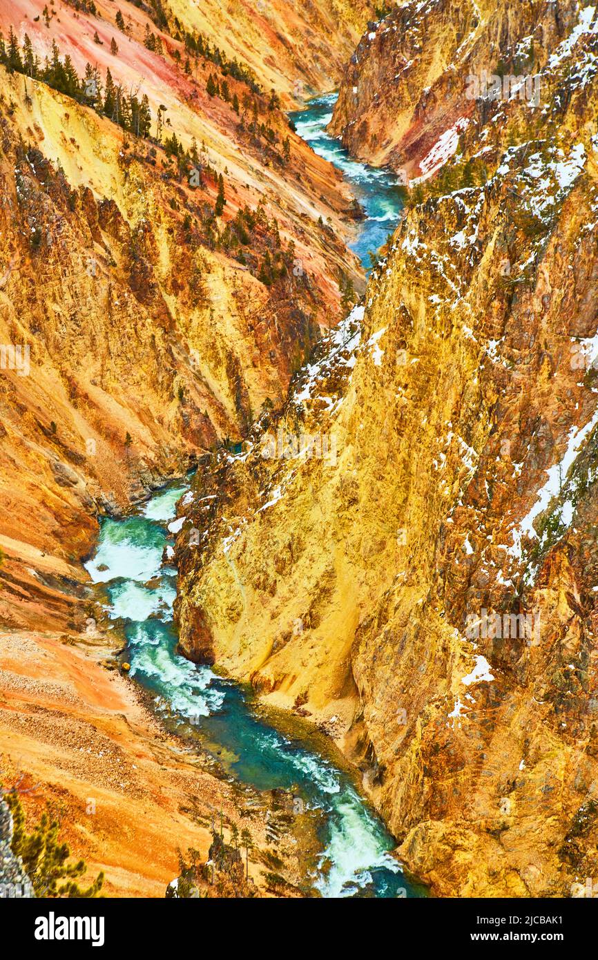 Blick auf den Grand Canyon von Yellowstone im Winter Stockfoto