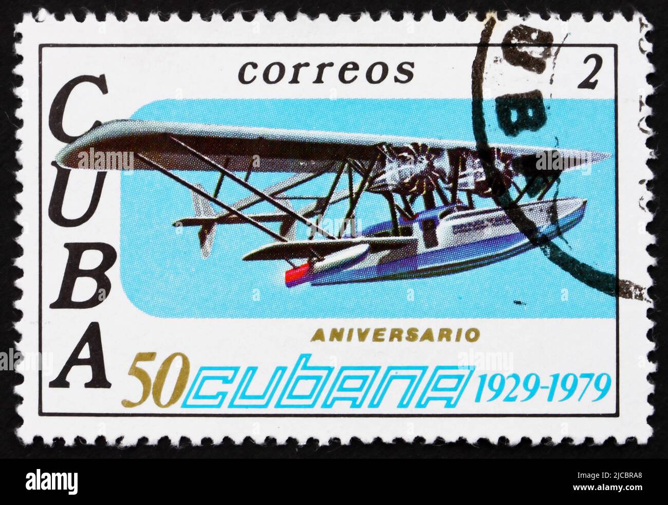 KUBA - UM 1979: Eine auf Kuba gedruckte Briefmarke zeigt Sikorsky S-38, 50. Jahrestag von Cubana Airlines, um 1979 Stockfoto