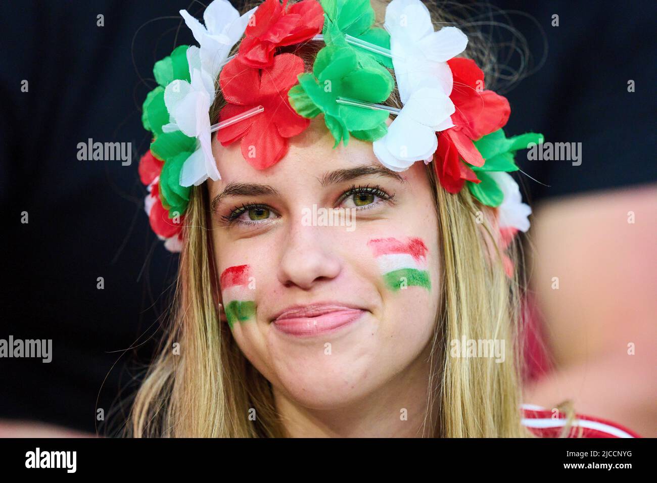 Fan HUN im UEFA Nations League 2022 Spiel UNGARN - DEUTSCHLAND 1-1 in der Saison 2022/2023 am 11. Juni 2022 in Budapest, Ungarn. © Peter Schatz / Alamy Live News Stockfoto