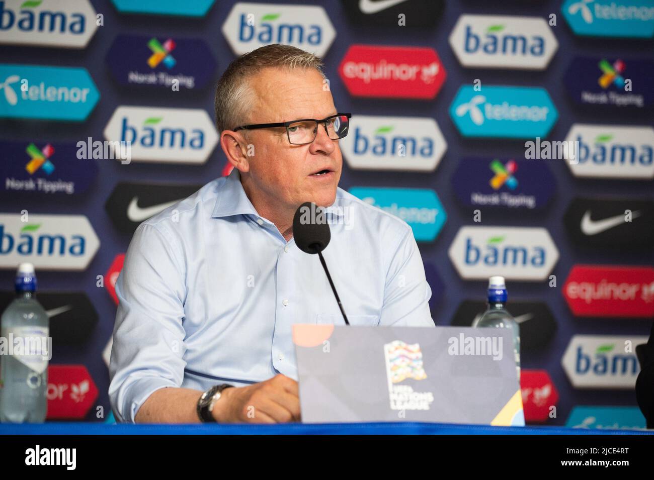 Oslo, Norwegen. 12.. Juni 2022. Cheftrainer Janne Andersson aus Schweden beim Pressetreffen nach dem Spiel der UEFA Nations League zwischen Norwegen und Schweden im Ullevaal Stadion in Oslo. (Foto: Gonzales Photo/Alamy Live News Stockfoto