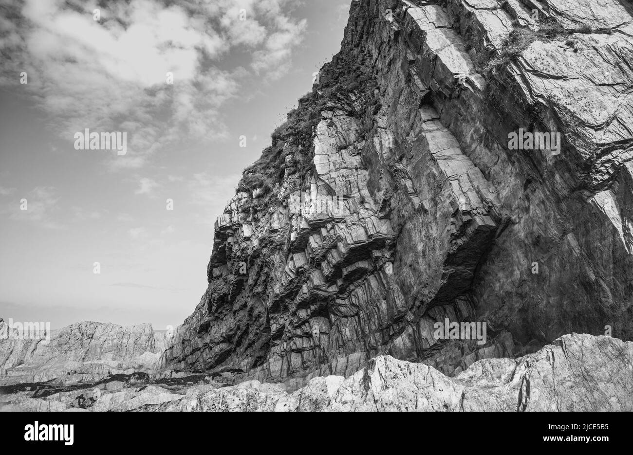 Felsformationen (Kalkstein) in Lee Bay, North Devon, Großbritannien Stockfoto