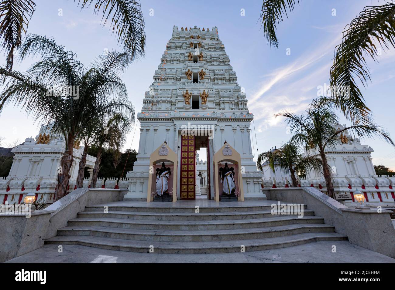 Blick am Nachmittag auf den Malibu Tempel in Kalifornien Stockfoto