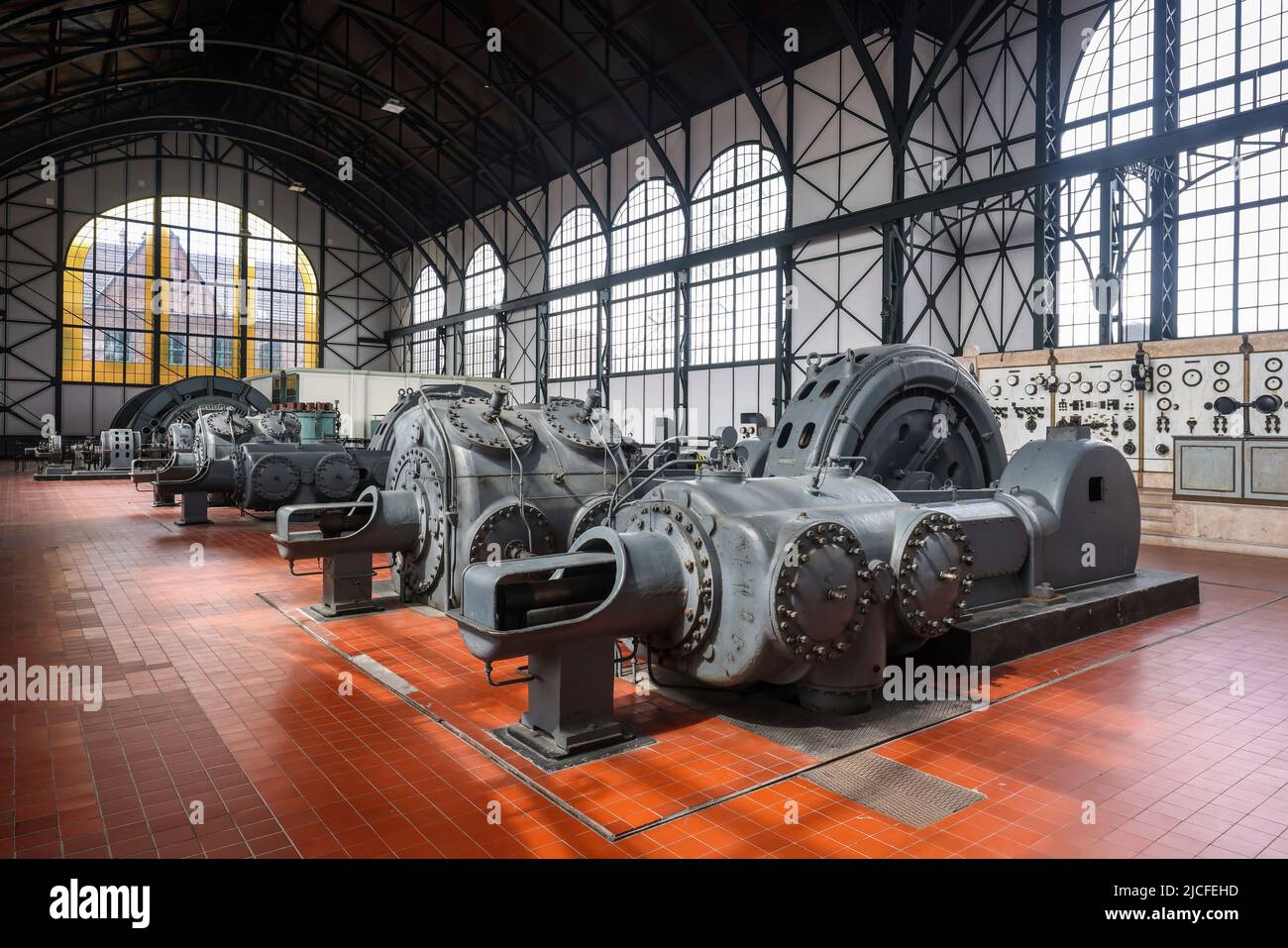 Dortmund, Nordrhein-Westfalen, Deutschland - Maschinenhalle. LWL Industriemuseum Zollern Kolonie. Die ZOLLERN Kolonie ist ein stillgebliebenes Kohlebergwerk im Nordwesten der Stadt Dortmund im Bezirk Boevinghausen. Stockfoto