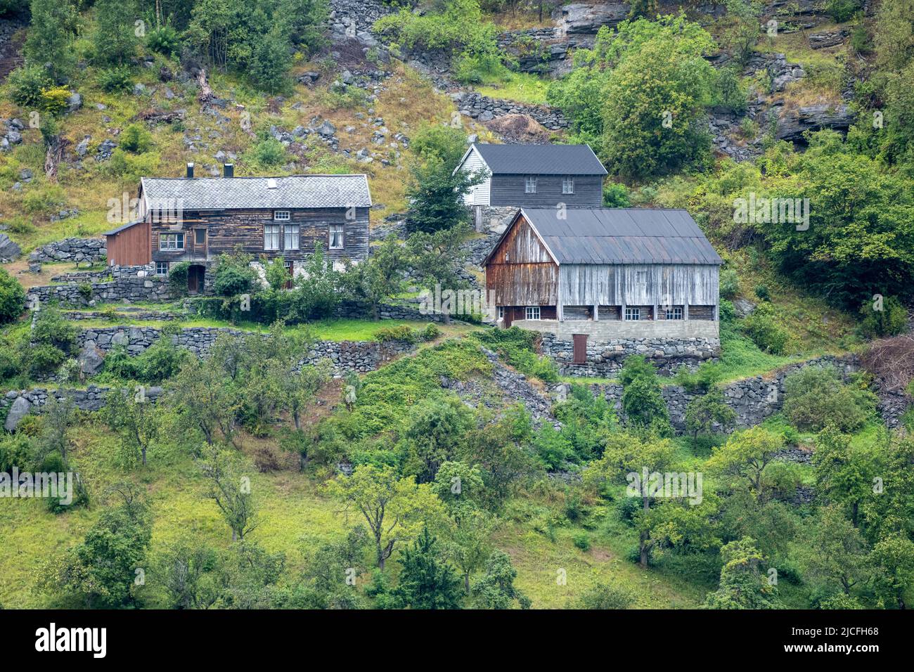 Norwegen, Møre Og Romsdal, Bauernhof in Geirangerfjord. Stockfoto