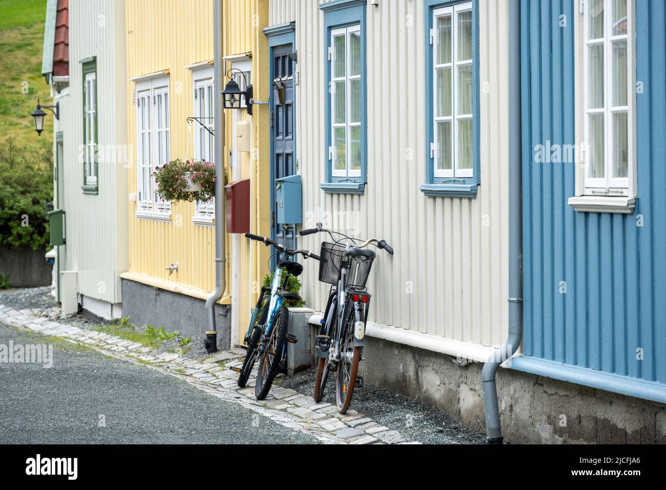 Norwegen, Trøndelag, Trondheim, alte traditionelle Wohnungen. Stockfoto