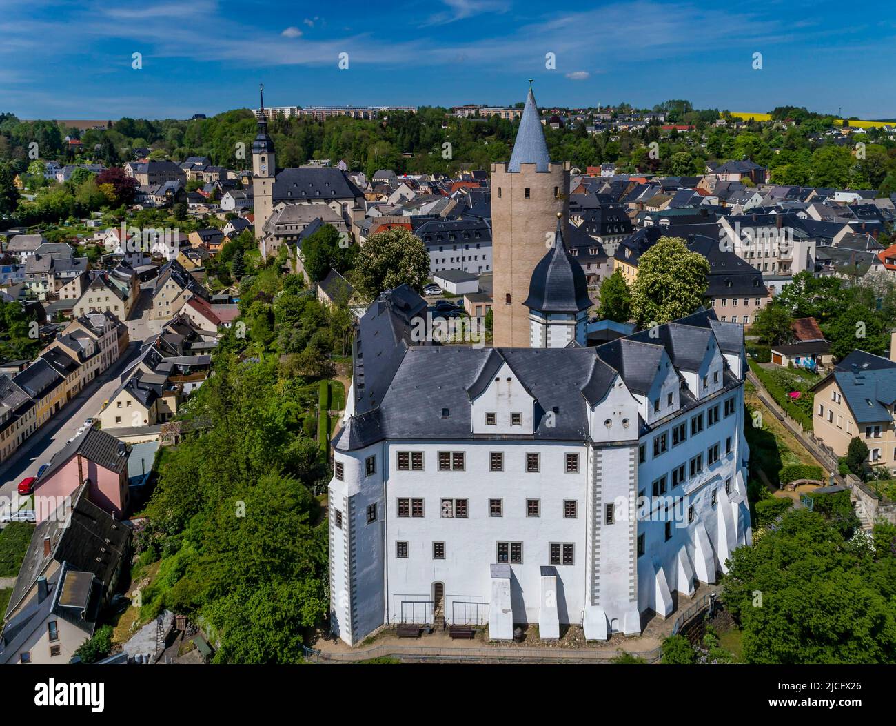 Schloss Wildeck: Die Altstadt von Zschopau mit ihrem mittelalterlichen Stadtplan ist ein denkmalgeschütztes Gebäude. Der überwiegende Teil des Gebäudes stammt aus der Mitte des 18.. Jahrhunderts aus der Zeit des Wiederaufbaus nach dem letzten Stadtbrand. Stockfoto