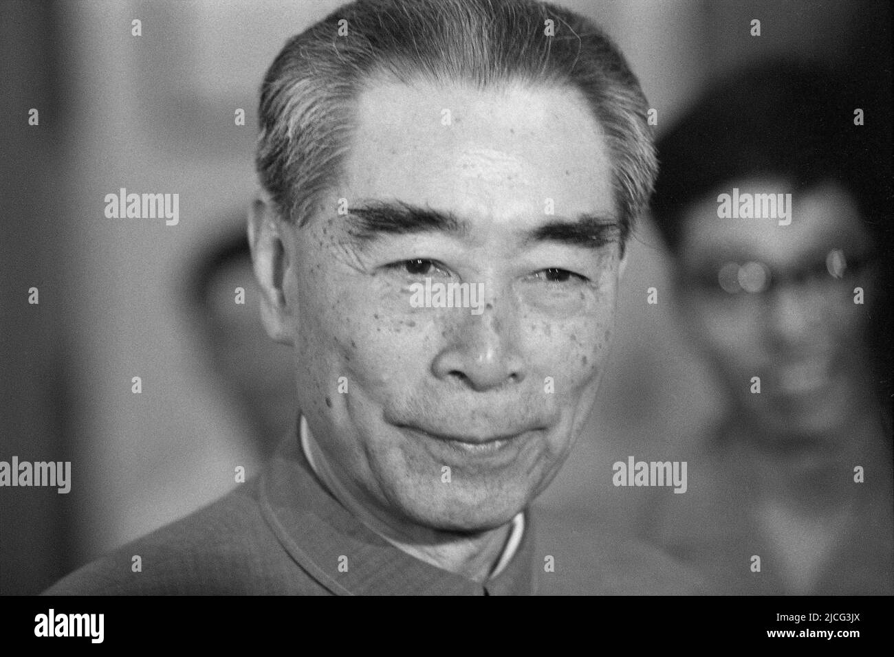 Peking, China. 30.. Juni 2020. ZHOU Enlai, auch Tschu en Lai oder Chou en-Lai, Politiker, war ein wichtiger Führer der Kommunistischen Partei Chinas und ein Begleiter von Mao Zedong, dem chinesischen Premierminister von 1949 bis 1976, Porträt, Porträt, Einzelbild abgeschnitten, Einzelbild, Einzelbild, 22,07. 1972 Credit: dpa/Alamy Live News Stockfoto