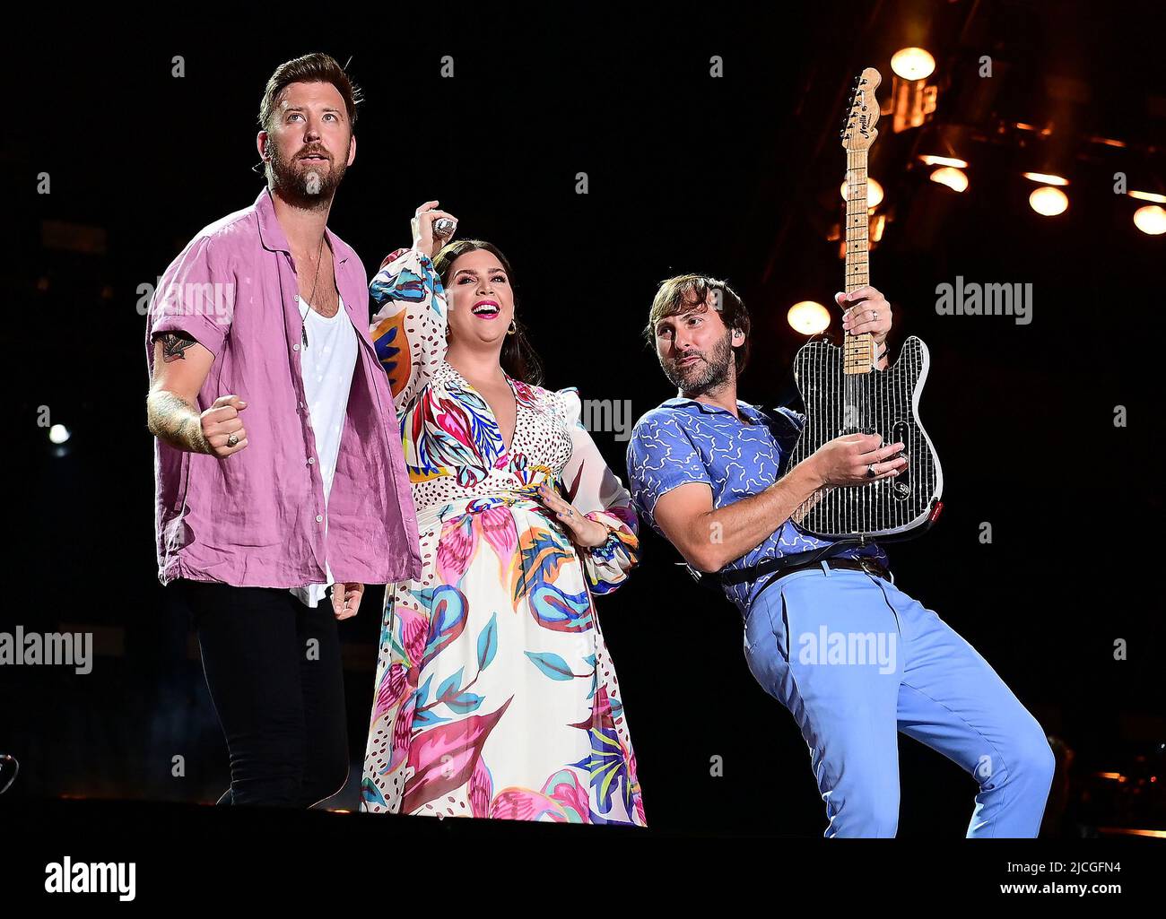 12. Juni 2022 - Nashville, Tennessee - Hillary Scott, Charles Kelley, Dave Haywood, Lady A. 2022 CMA Fest der viertägige Konzerttag findet im Nissan Stadium statt. (Bild: © Laura Farr/AdMedia via ZUMA Press Wire) Stockfoto
