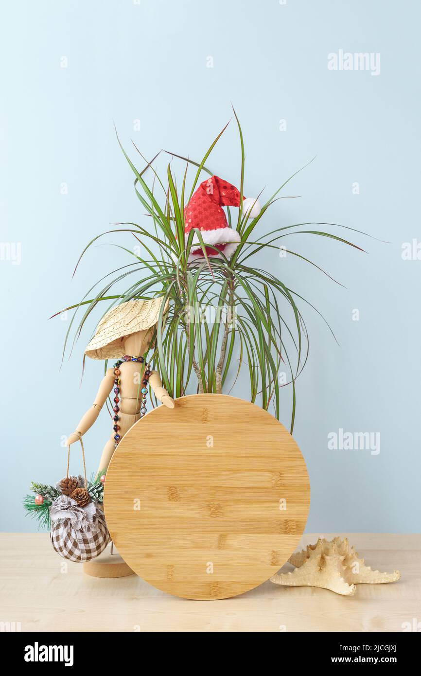 Weihnachten in scharfem Holz runde Zeichen mockup im Urlaub Sommer Hintergrund. Stockfoto
